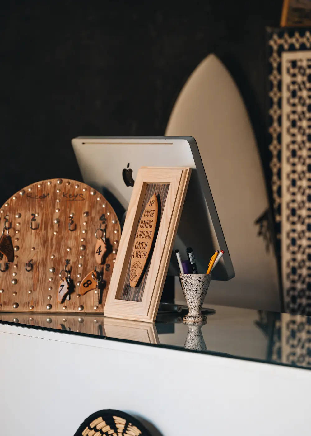 The reception desk, with the check-in counter and keys