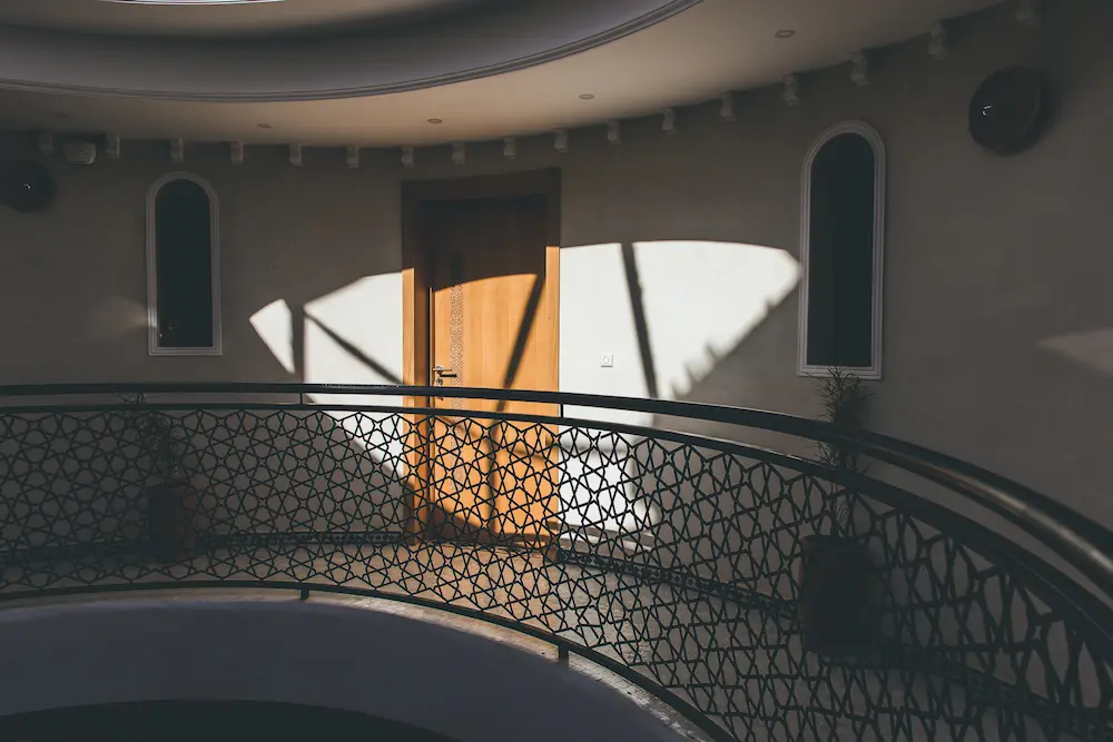 Guest rooms with morning light coming through the windows